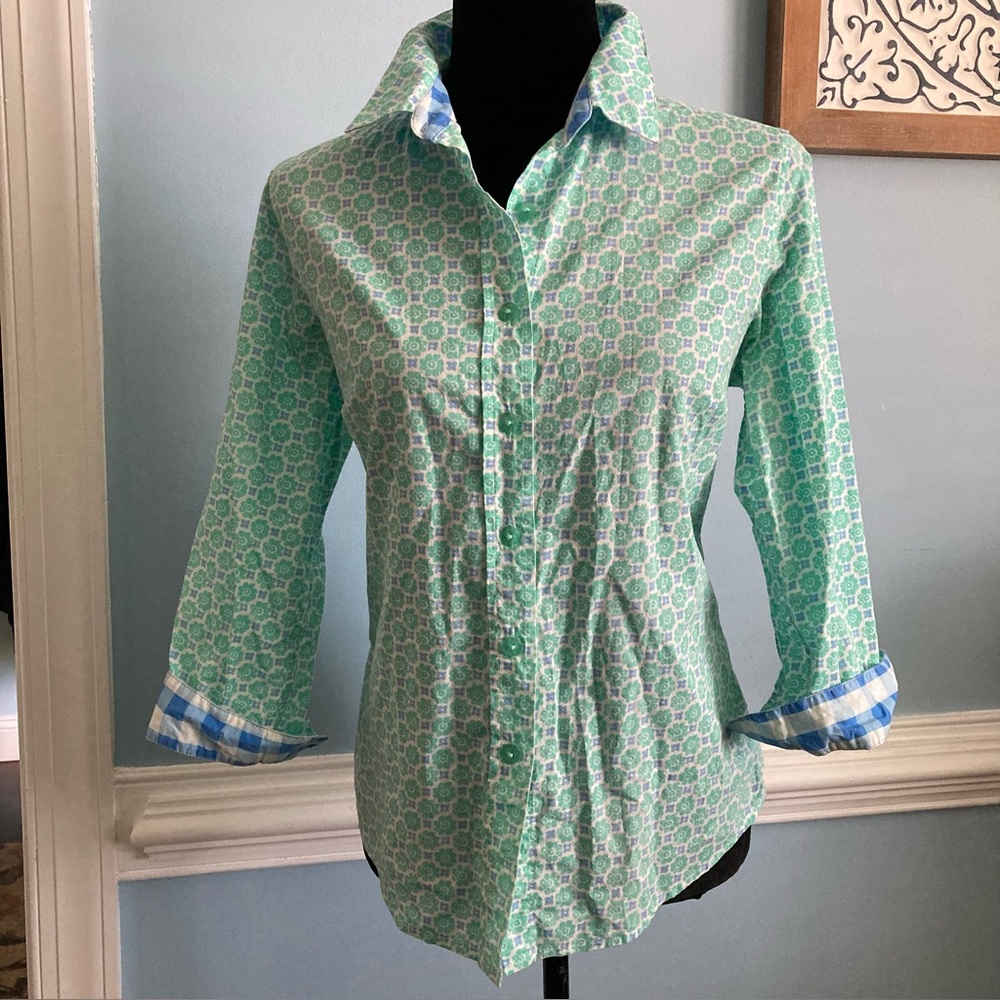 Cape Madras Women's Green & Blue Printed Button-Down Shirt Size Medium Top